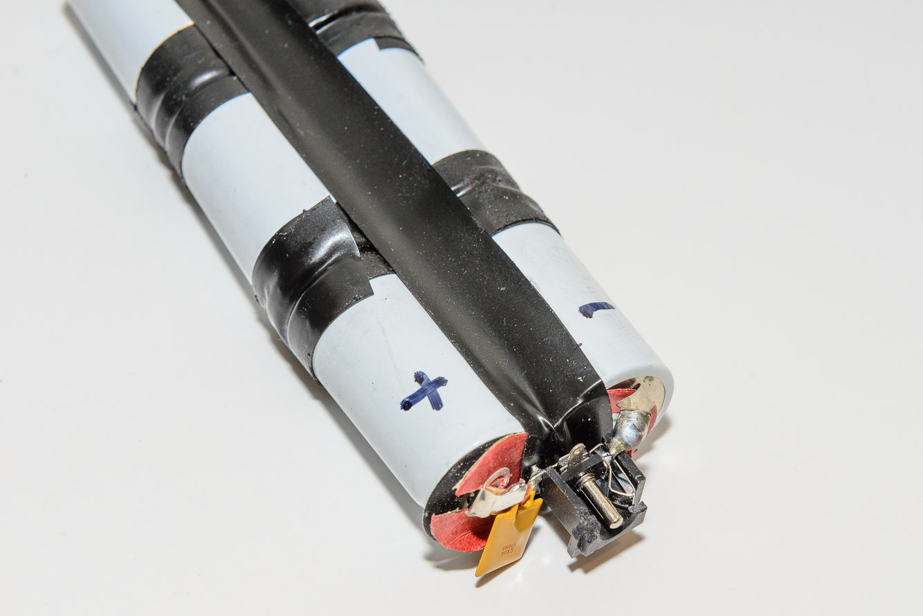 I wrapped some tape around the battery pack to hold the top insulator on.